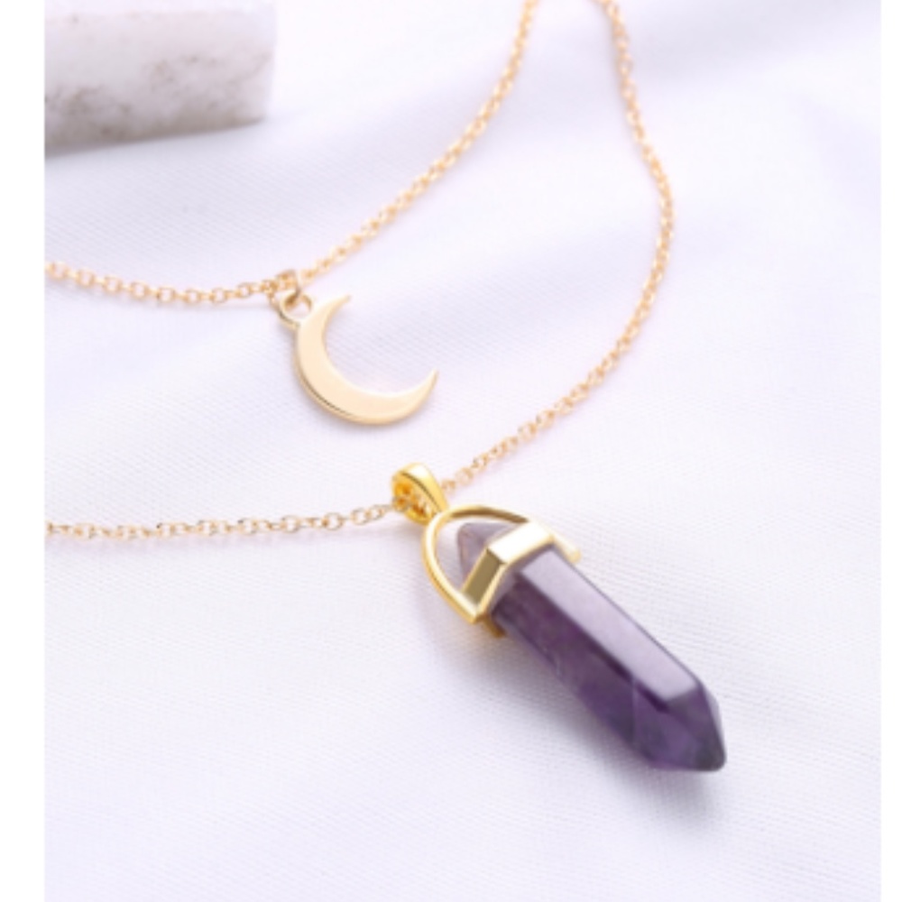 PENDANT NECKLACE W/ MOON - Picture 2 of 4